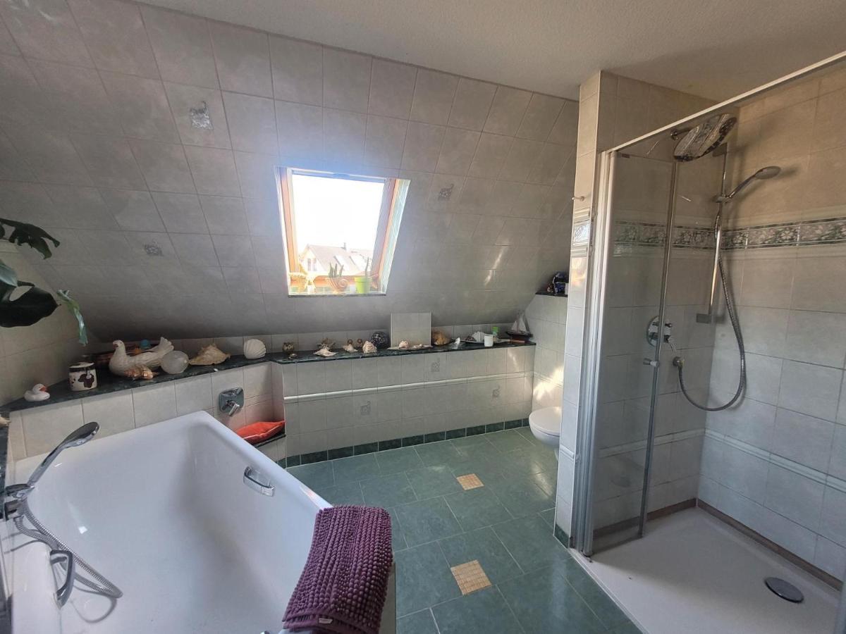 Ferienwohnung Schmidt Neu Sallenthin Exterior foto